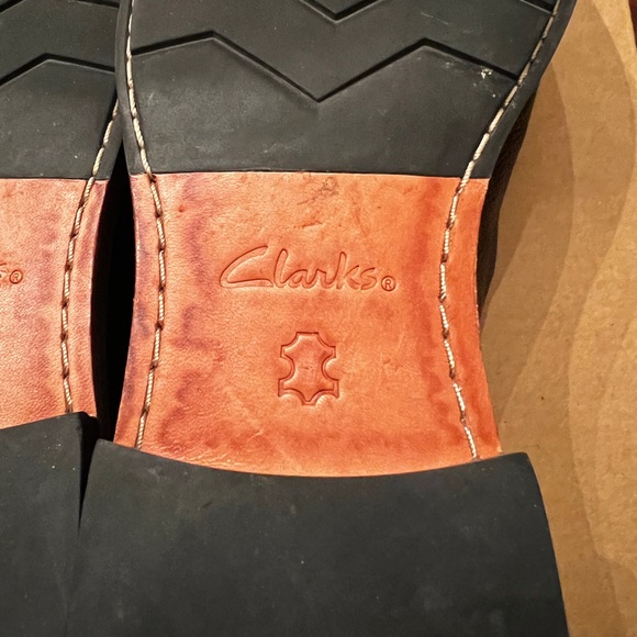 Clarks Frida Loafer Black Leather size 7M - Picture 11 of 15